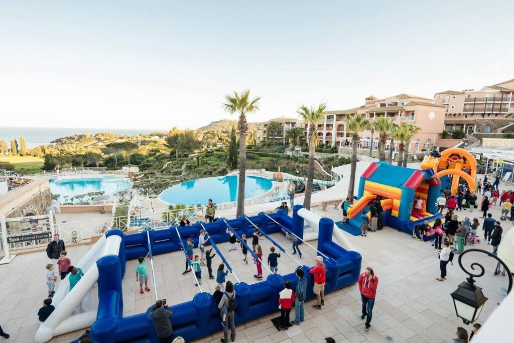 Dans Un Cadre D'Exception, Vue Mer Panoramique A Agay Cote D'Azur, Village Vacances Cap Esterel, T2 Avec Jardin, Golf, Climatisation, Wifi, 5 Piscines Saint-Raphaël Extérieur photo