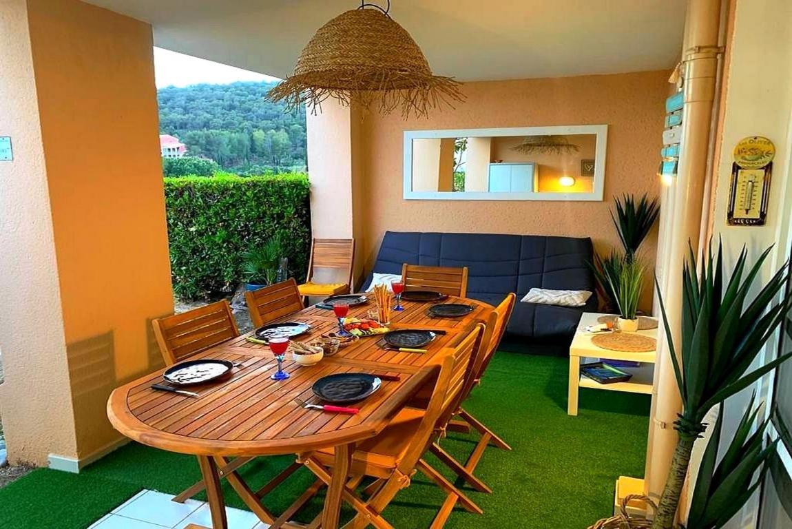 Dans Un Cadre D'Exception, Vue Mer Panoramique A Agay Cote D'Azur, Village Vacances Cap Esterel, T2 Avec Jardin, Golf, Climatisation, Wifi, 5 Piscines Saint-Raphaël Extérieur photo