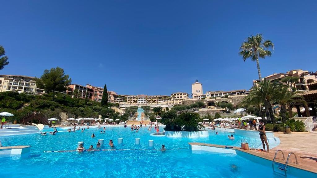 Dans Un Cadre D'Exception, Vue Mer Panoramique A Agay Cote D'Azur, Village Vacances Cap Esterel, T2 Avec Jardin, Golf, Climatisation, Wifi, 5 Piscines Saint-Raphaël Extérieur photo